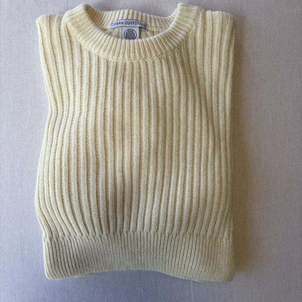Urban Outfitters Cream Ribbed Cropped Crewneck Sweater Women's Small
